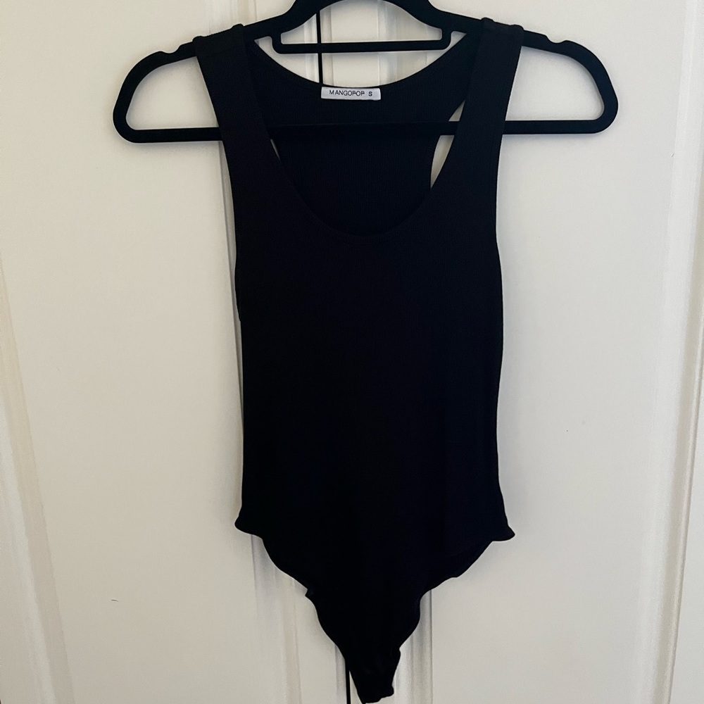 Black ribbed body suit